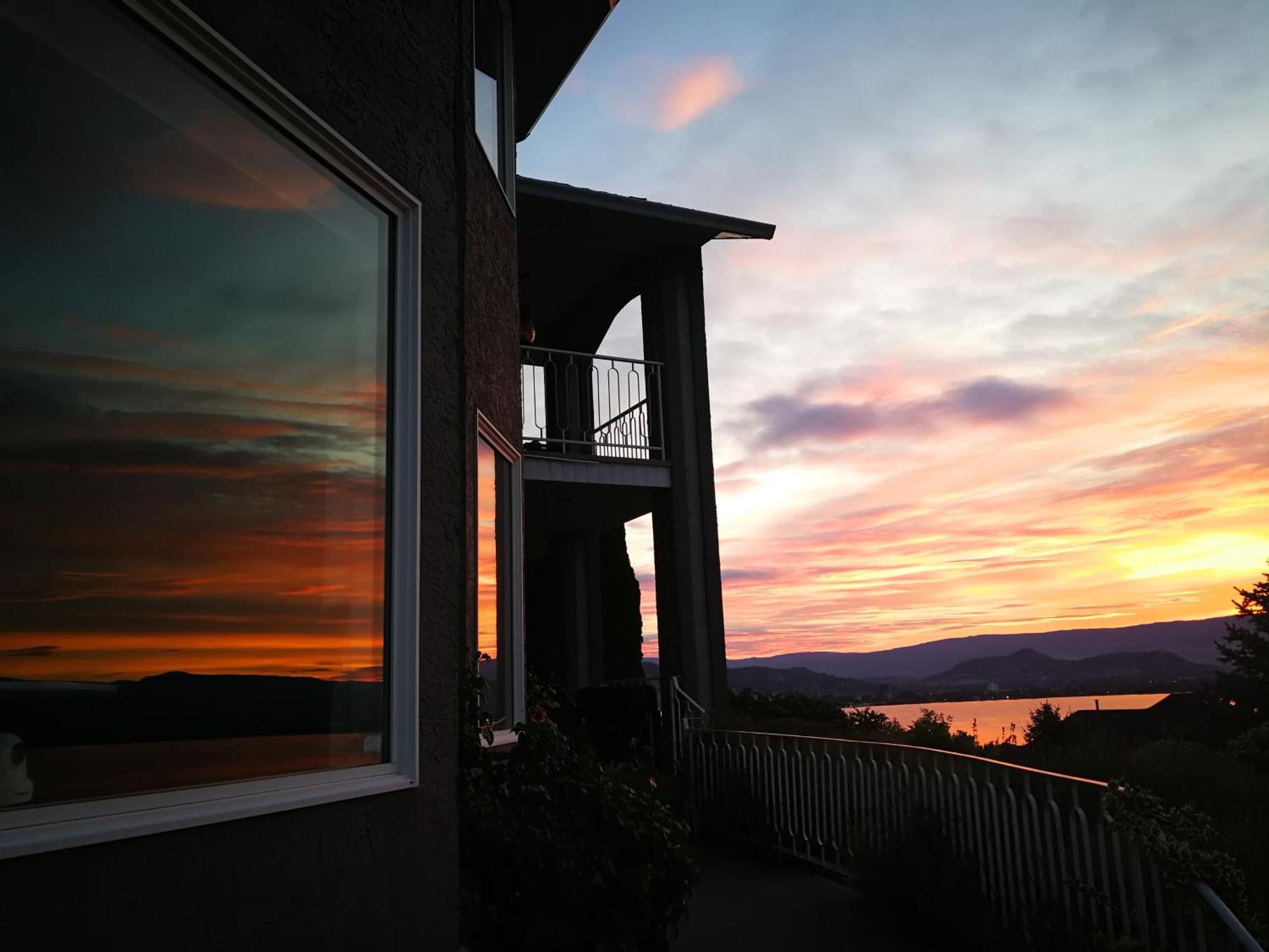 Casa Grande Lakeview House West Kelowna Rum bild